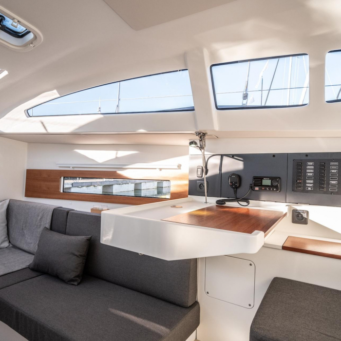 Kairos | RM 1080 photo 2