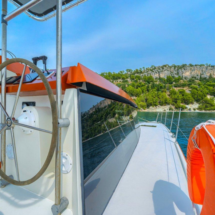 Orange | Luna 47 Power photo 20