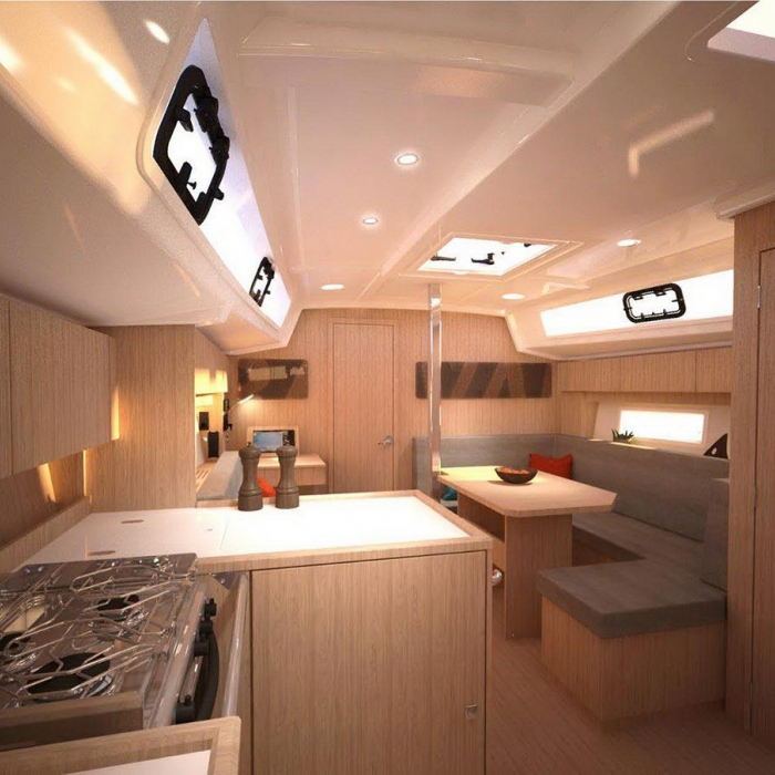 Xenia | Bavaria C38 photo 7