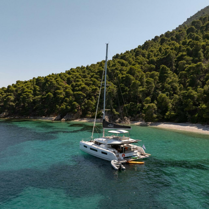 Aranel | Lagoon 51 photo 5