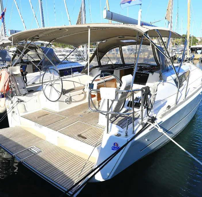 Economy | Dufour 382 GL photo 9