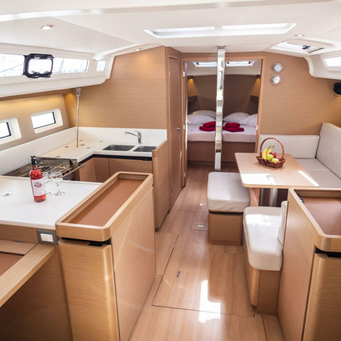 Irini | Sun Odyssey 440 photo 19