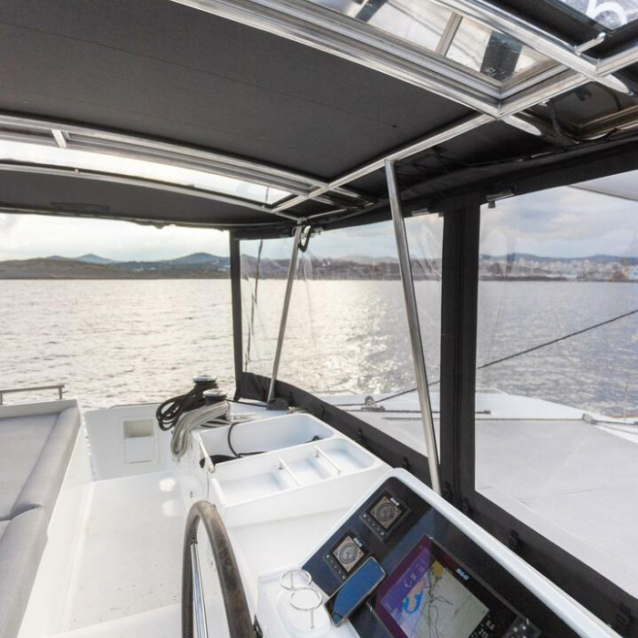 Madicon | Lagoon 450 Fly photo 53