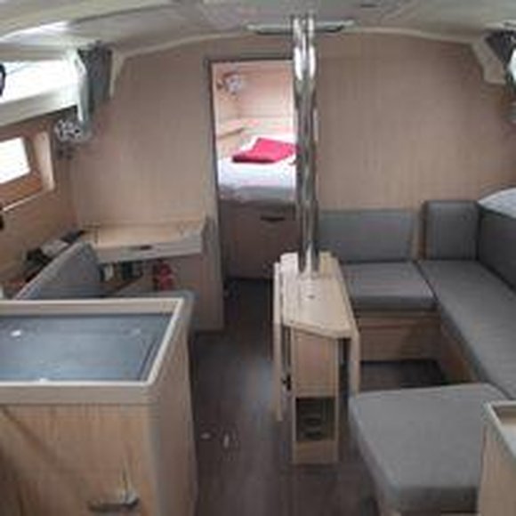 Nina | Oceanis 41.1 photo 7