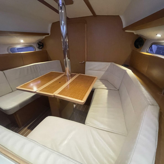 Agatha | Sun Odyssey 36i photo 8