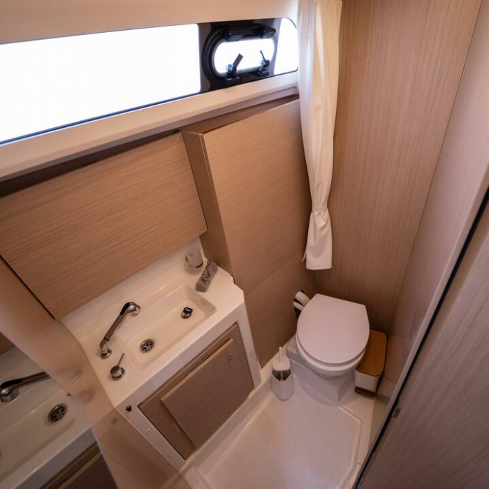 Piperi | Oceanis 37.1 photo 13