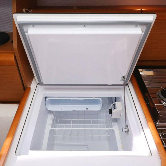 Cosma | Sun Odyssey 33i photo 34