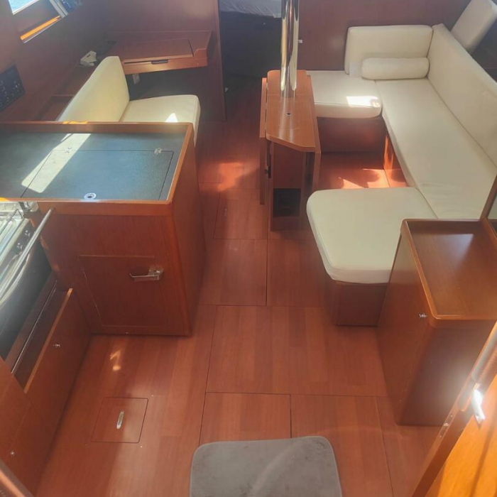 Paulina | Oceanis 41.1 photo 3