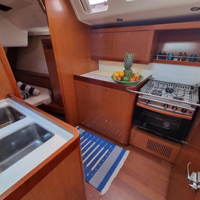 Thidawaree | Beneteau Oceanis 54 photo 9