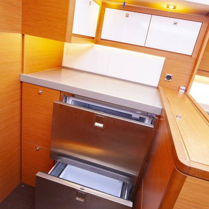 Sarpico | Dufour 470 photo 20