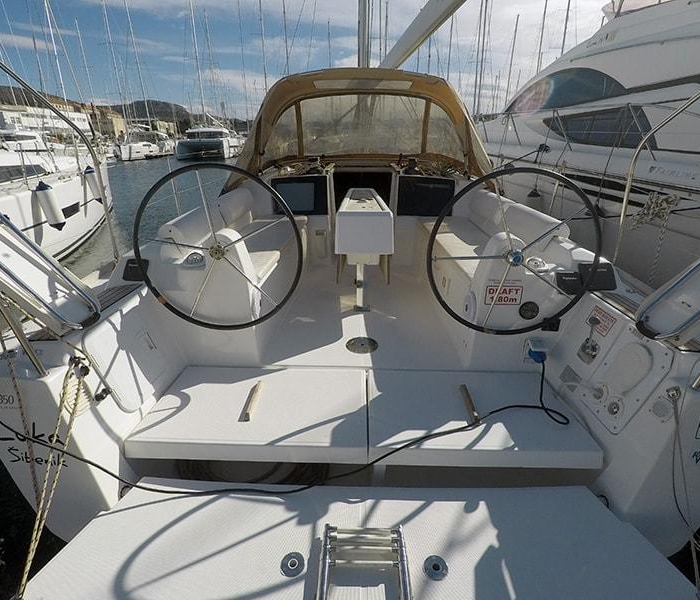 Luka | Dufour 350 GL photo 15