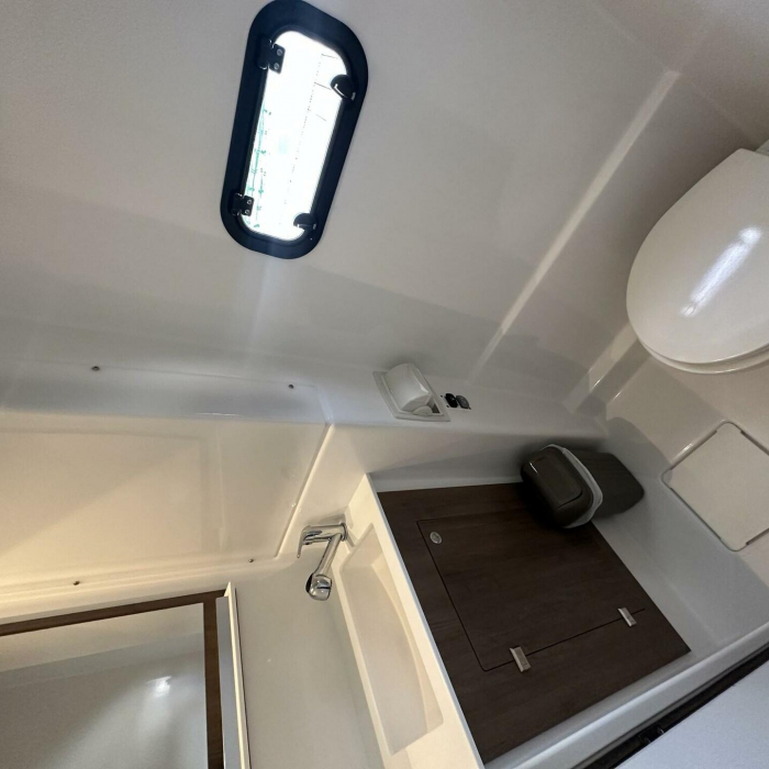 Miro Bot | Bali Catspace photo 12