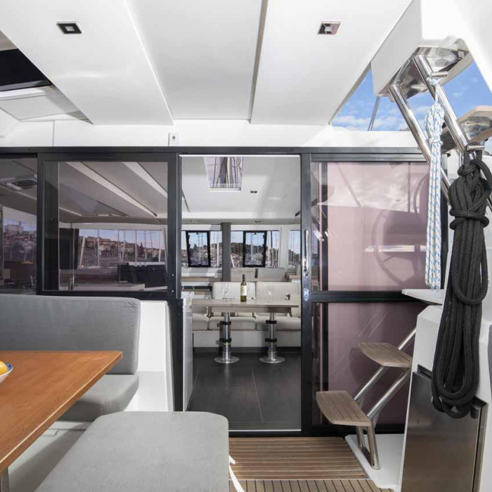 Follow the Sun | Fountaine Pajot Astrea 42 photo 17
