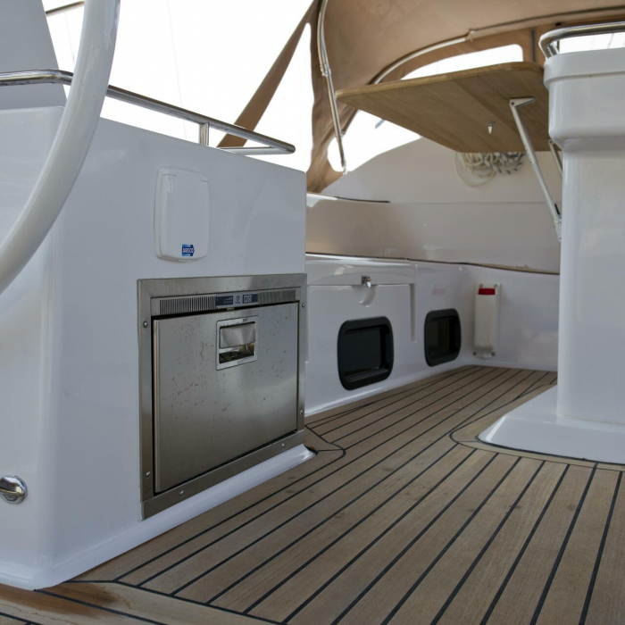 Vuschi | Elan 50 Impression photo 13