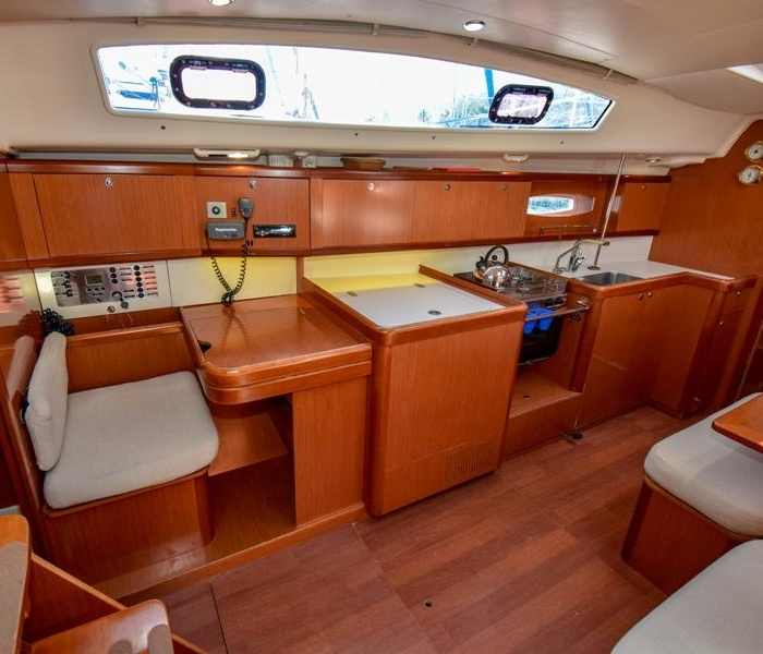 Zezo | Oceanis 40 photo 16