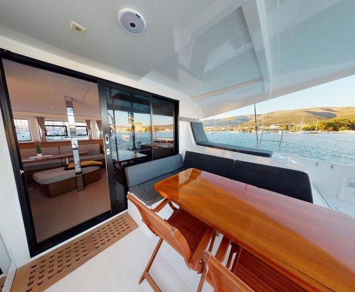 Best Friends I | Lagoon 42 photo 32