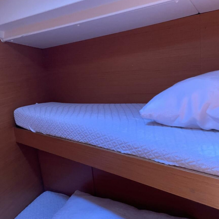 Olga | Sun Odyssey 439 photo 13