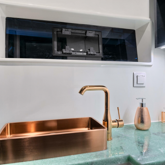 Katamaran | Luna 49 photo 34