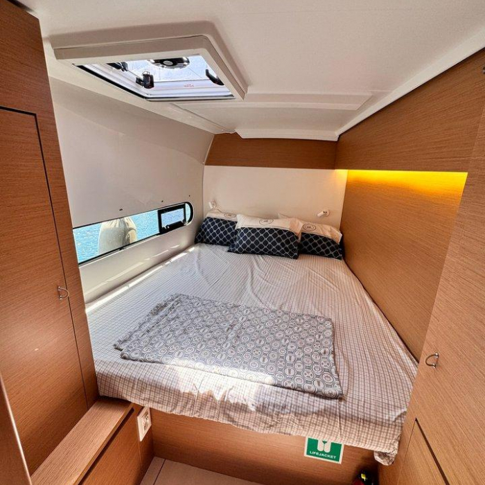 Tombow | Excess 11 photo 8