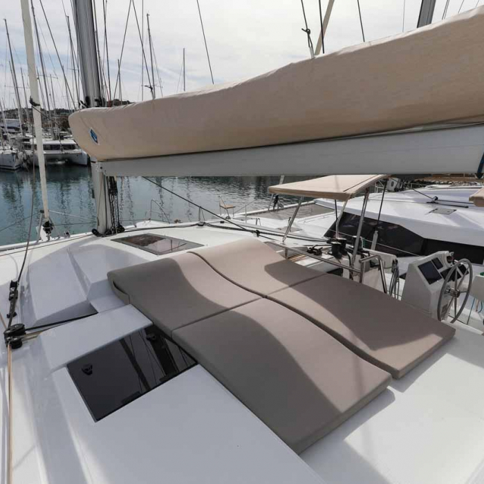 Alchiba | Fountaine Pajot Astrea 42 photo 24