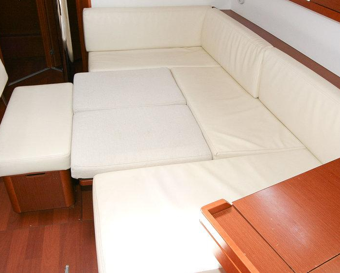 Kiki | Oceanis 45 photo 32