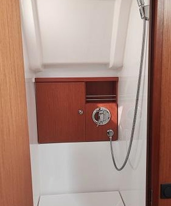 Seawalker | Bavaria 51 Cruiser photo 11