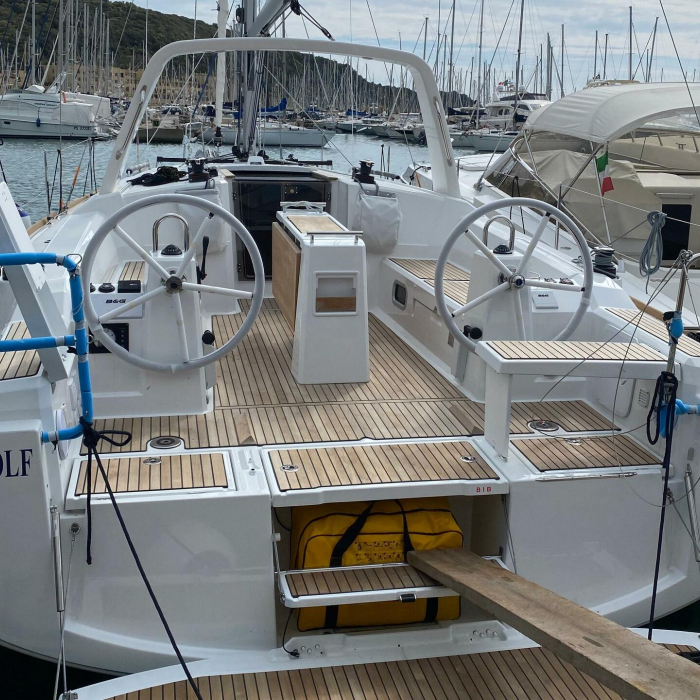 Sea Wolf | Oceanis 38.1 photo 4