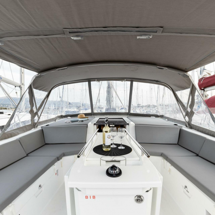 Vienna Princess | Oceanis 46.1 photo 7