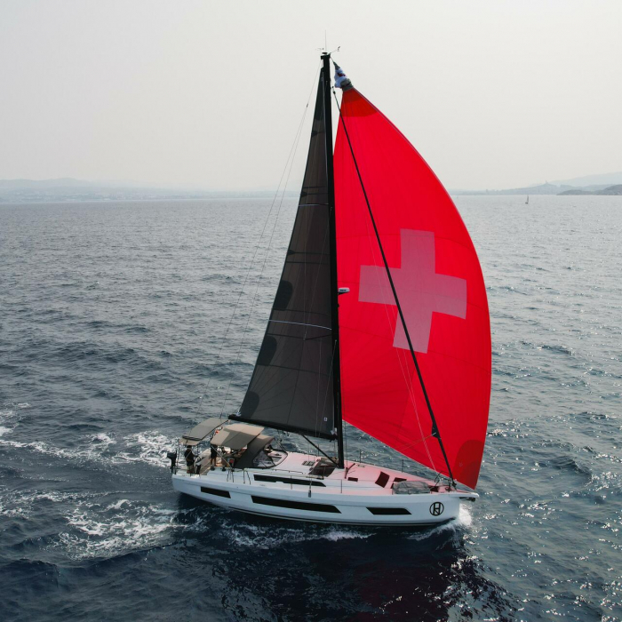 Horu | Dufour 44 photo 1