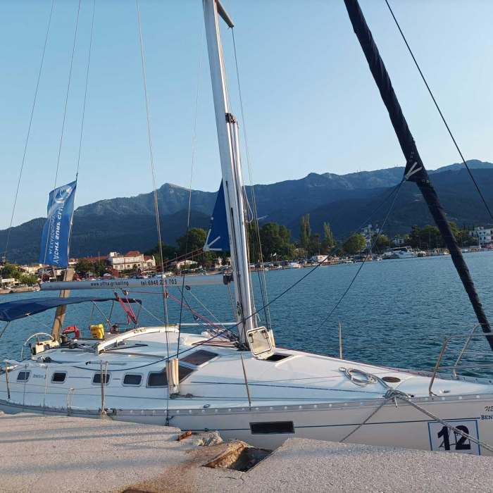 Nela | Oceanis 37 photo 9