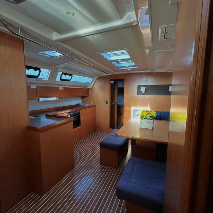 Leonidas II | Bavaria Cruiser 46 photo 5