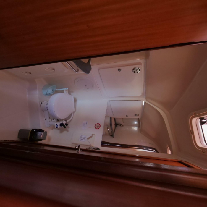 Altair | Bavaria 36 photo 14