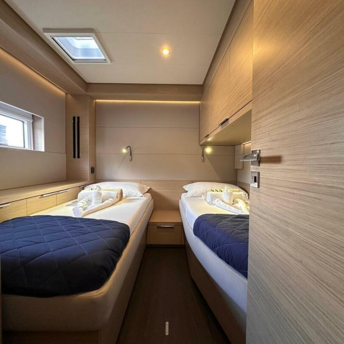 MAUI (GND) | Lagoon 55 photo 29