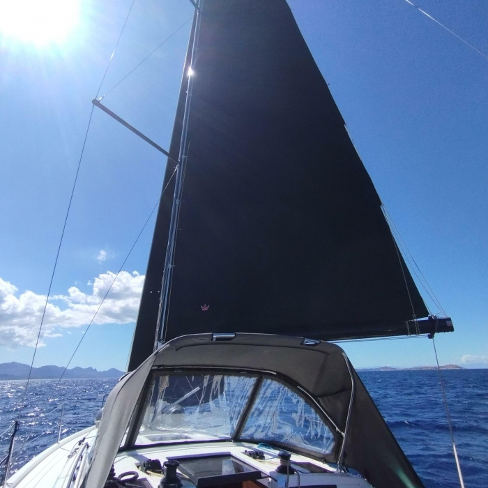 Viridis | Dufour 37 photo 4