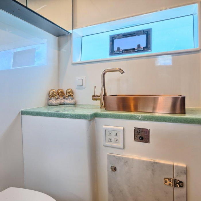 Gold | Luna 49 photo 24