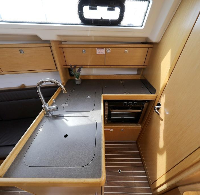 Lady One | Bavaria Cruiser 34 photo 33