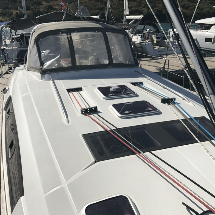 Spica | Oceanis 50 Family photo 3