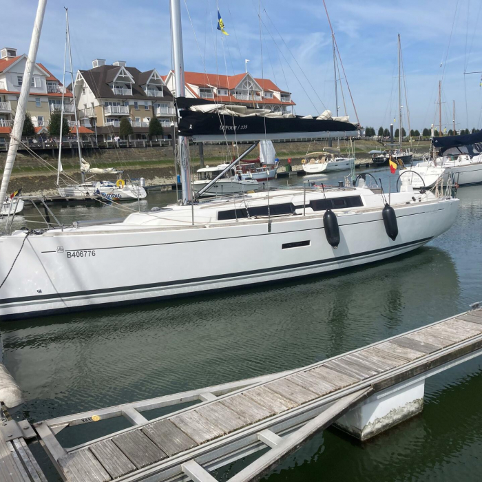 Vittoria | Dufour 335 Grand Large photo 9