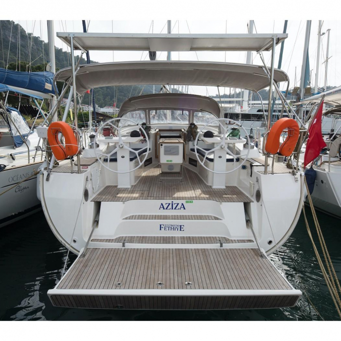 Aziza | Bavaria 50 photo 1