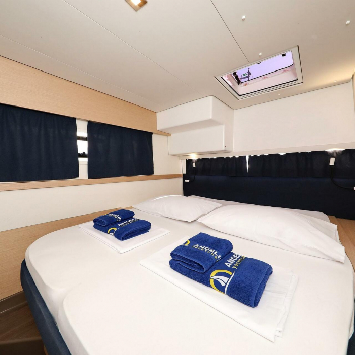 Poco Loco | Fountaine Pajot Saba 50 photo 2