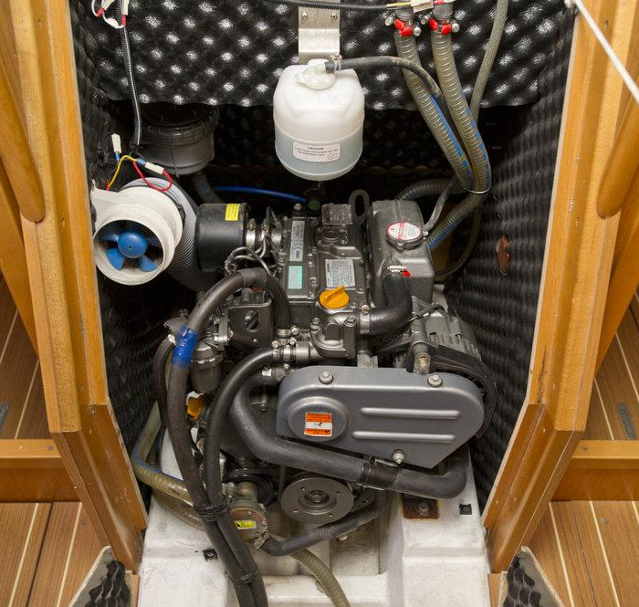 Lauren | Sun Odyssey 36i photo 11