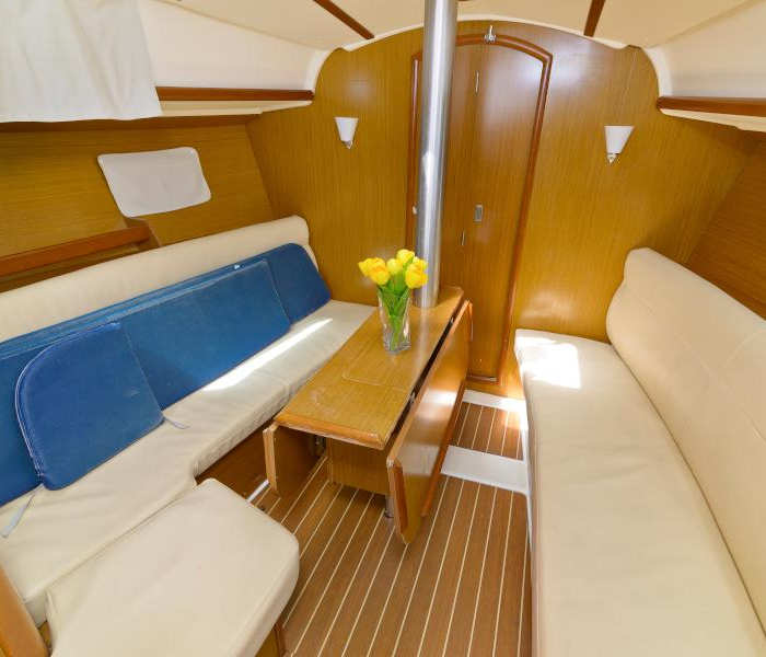 Carmen | Sun Odyssey 32 photo 11