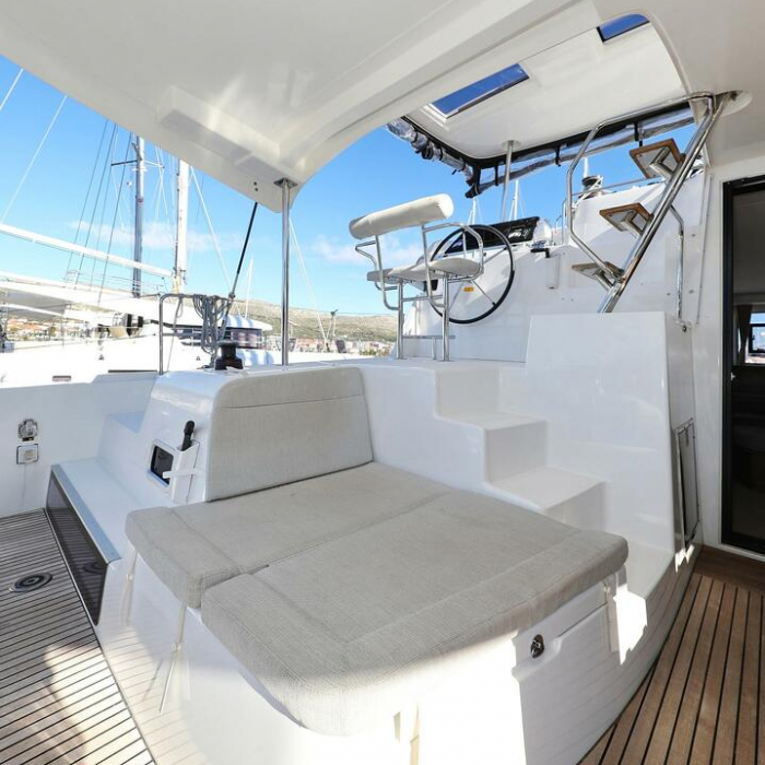 Easy Course | Lagoon 42 photo 33