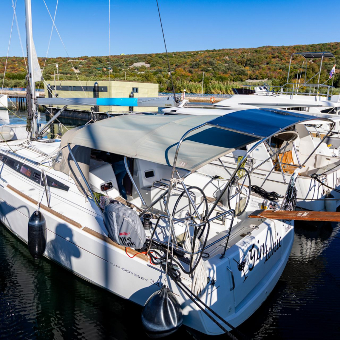 Gin Tonic | Sun Odyssey 349 photo 3