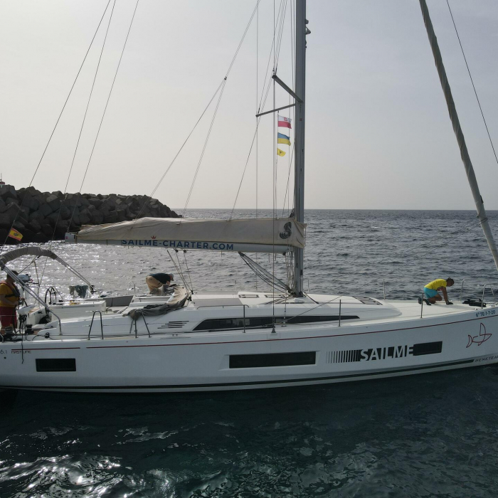 Yess Boss (First Line) | Oceanis 46.1 photo 2