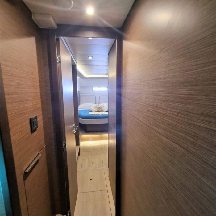 Free Bird II | Lagoon 46 OW photo 11