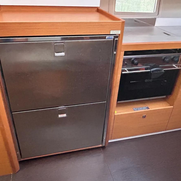 Sail Corvus | Dufour 390 Grand Large photo 21