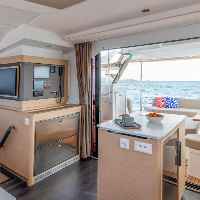 NN | Fountaine Pajot New 44 photo 8