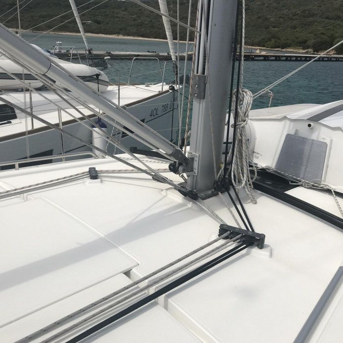 Achemar | Oceanis 41.1 photo 6