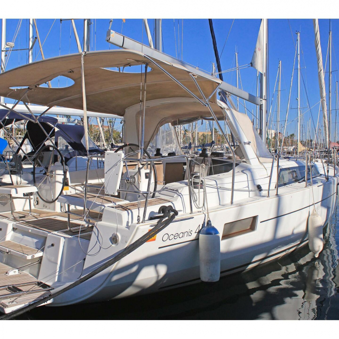 FUGIS II | Oceanis 41.1 photo 2